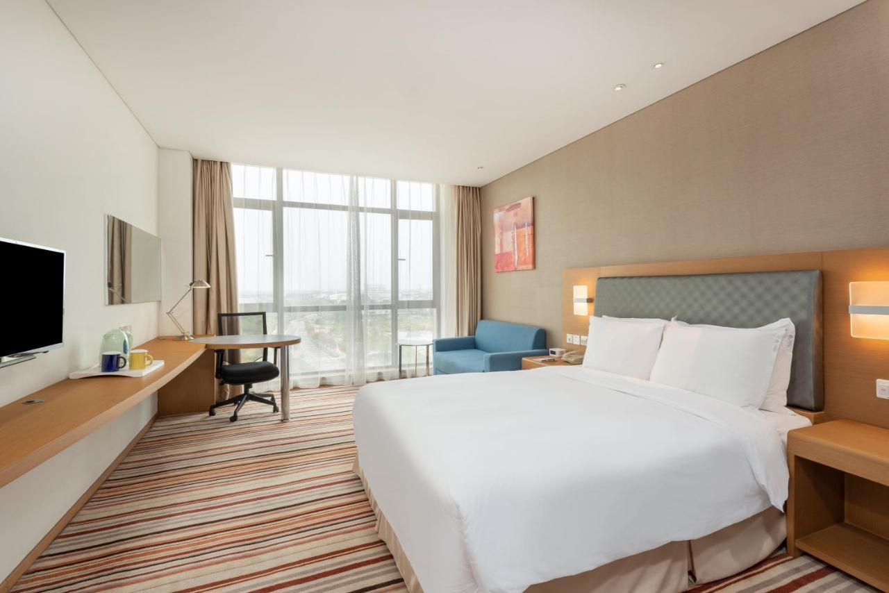 Holiday Inn Express Shanghai Jiading Industry Park By Ihg Exterior foto