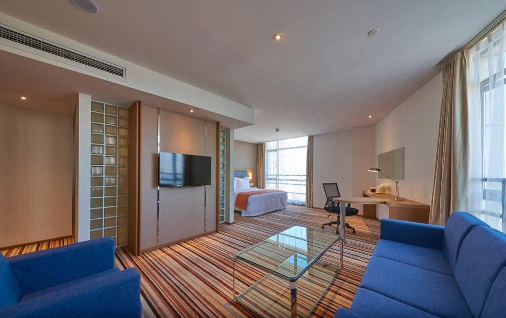 Holiday Inn Express Shanghai Jiading Industry Park By Ihg Exterior foto
